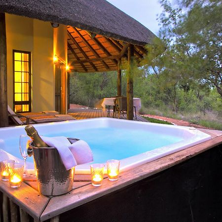 Casart Game Lodge Grietjie Game Reserve Luaran gambar