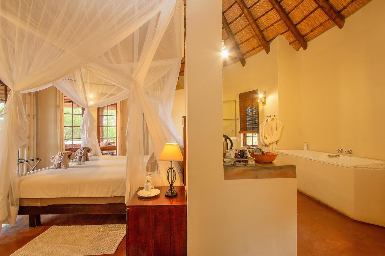 Casart Game Lodge Grietjie Game Reserve Luaran gambar