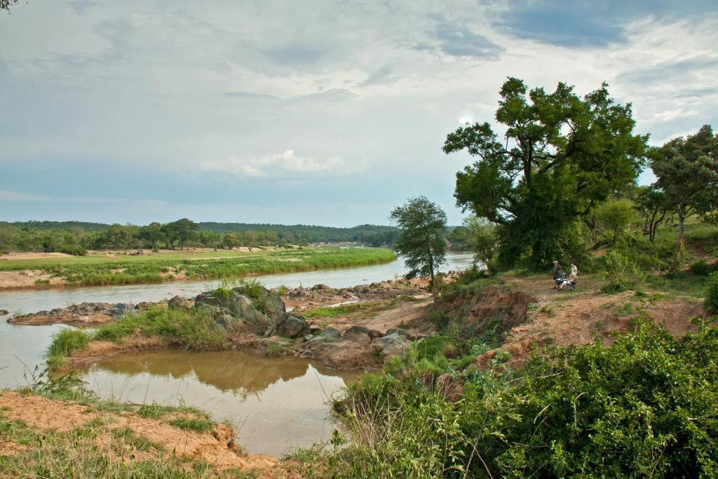 Casart Game Lodge Grietjie Game Reserve Luaran gambar